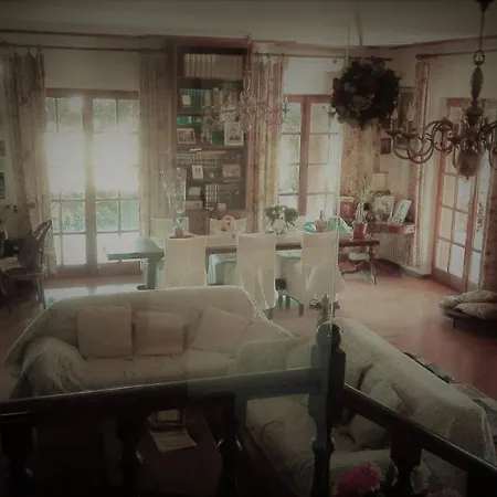 Hétvégi ház Le Acacie Felici